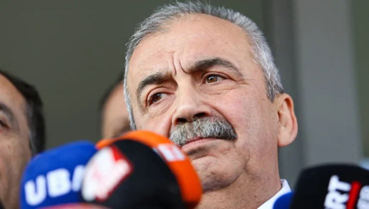 Sırrı Süreyya Önder’in sağlık durumuna ilişkin hastaneden ilk açıklama geldi