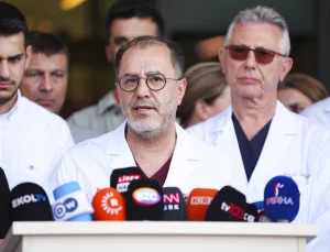 Sırrı Süreyya Önder yoğun bakımda: İşte son gelişmeler