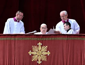 Papa Francis hayatını kaybetti