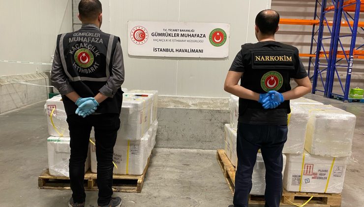 İstanbul Havalimanı’nda 455,2 kilo uyuşturucu ele geçirdi