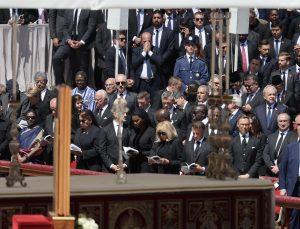 TBMM Başkanı Kurtulmuş, Papa Franciscus’un cenaze törenine katıldı