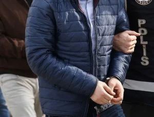 Kırmızı bültenle aranan 2 suçlu daha Türkiye’ye getirildi