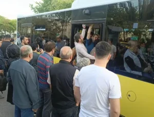 İstanbul’da özel halk otobüsleri kontak kapattı