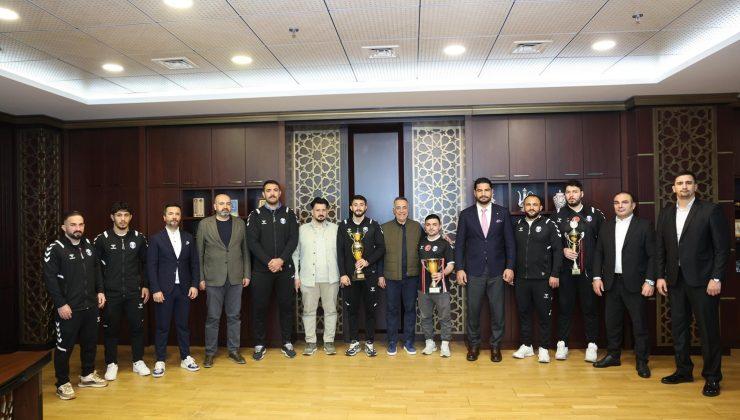 Türkiye Güreş Federasyonu Başkanı Taha Akgül’den Başkan Dursun’a Ziyaret