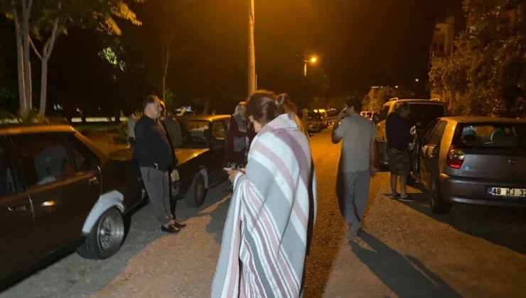 Muğla Marmaris açıklarında 5.8 büyüklüğünde deprem
