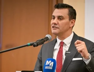 Ferdi Zeyrek hayatını kaybetti! Haberi Sağlık Bakanı Kemal Memişoğlu duyurdu