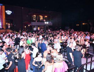 Capıton’dan Kuzey Kıbrıs’ta Dillere Destan “Yaza Merhaba” Gecesi