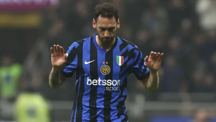 Galatasaray’da Hakan Çalhanoğlu mesaisi sürüyor