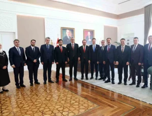 Sağlık Bakanı Memişoğlu, Suriye Sağlık Bakanı Nizal el-Ali ile bir araya geldi