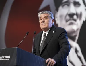 Serdal Adalı, finale yükselen Beşiktaş’ı tebrik etti