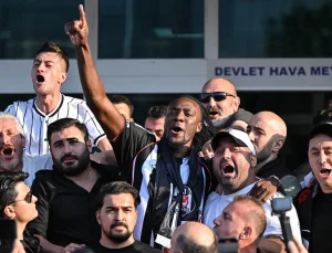 Beşiktaş’ın yeni forveti Tammy Abraham İstanbul’da