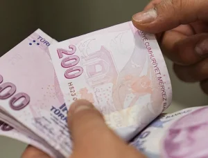 En düşük emekli maaşına zam teklifi komisyondan geçti