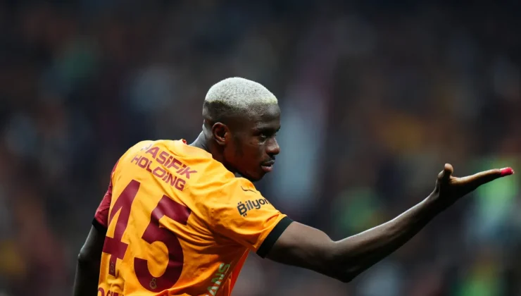 Galatasaray, Victor Osimhen ile anlaşmaya vardı