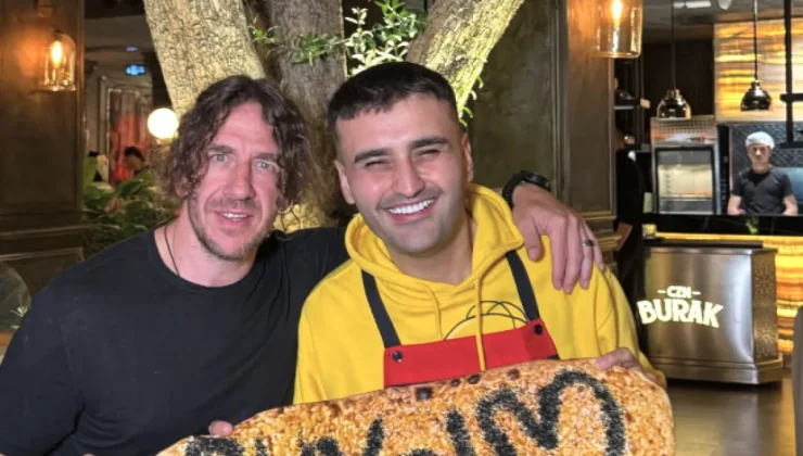 CZN Burak, Carles Puyol ile bir araya geldi