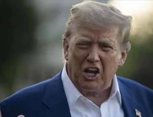 Trump’tan yeni hamle: Avrupa Birliği’ne yüzde 30 gümrük vergisi uygulanacak