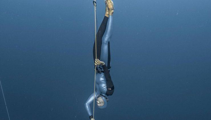 Milli sporcu Görkem Gedik’ten Türkiye rekoru