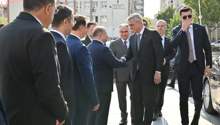 Sağlık Bakanı Memişoğlu, Manisa’da