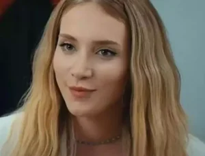 Oyuncu Hayal Köseoğlu’nun acı günü: Babası hayatını kaybetti