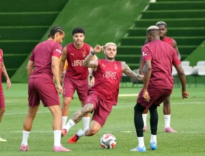 Galatasaray’da Victor Osimhen sahaya indi