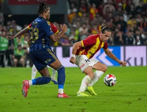 Fenerbahçe, Göztepe ile berabere kaldı