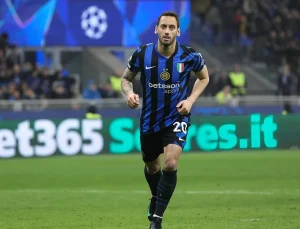 Hakan Çalhanoğlu: Galatasaray’a gelmeye hazırım