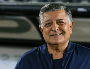 Fenerbahçede taraftarlar arasında anket yapsalar Yılmaz Vuralı başa koyarlar!