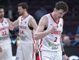 12 Dev Adam yarı finalde Yunanistan karşısında