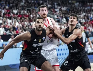 Finalde Almanya’ya kaybettik: 12 Dev Adam, Avrupa ikincisi oldu