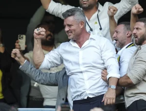 Fenerbahçe’nin yeni başkanı Sadettin Saran oldu