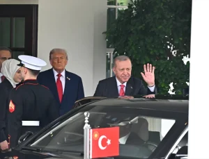 Donald Trump’tan Beyaz Saray’daki kritik görüşme sonrası ilk açıklama