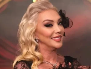 Şarkıcı Güllü hayatını kaybetti! Oğlu acı haberi sosyal medyadan verdi