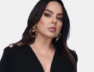 Ebru Gündeş, uzaktan boşandı