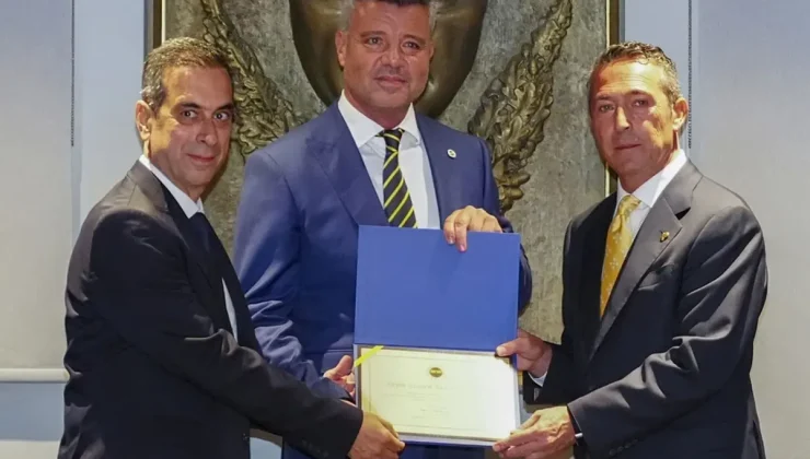 Saadettin Saran mazbatasını teslim aldı