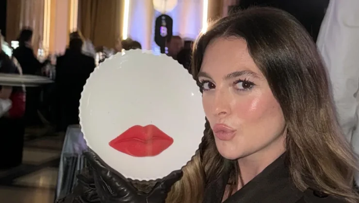 Oyuncu Melis Sezen Bükreş’te! Yine dikkatleri üzerine çekti