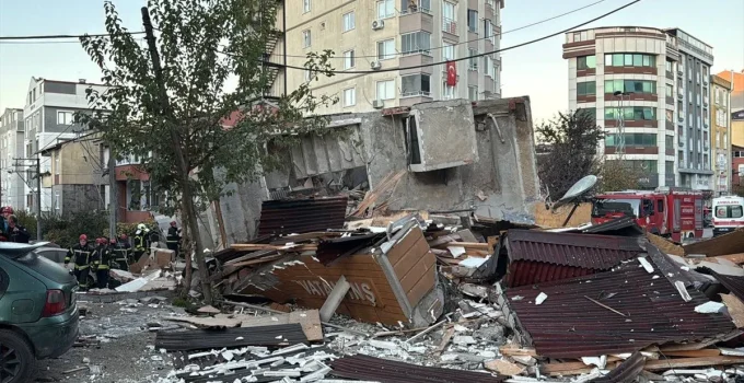 Gebze’de çöken binanın kaydığı ortaya çıktı