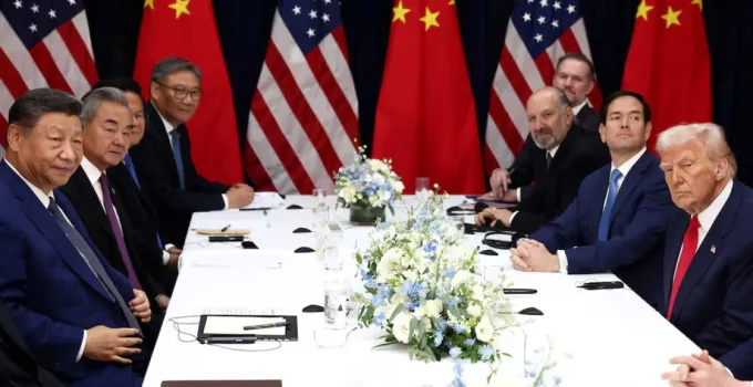 Donald Trump ve Şi Cinping bir araya geldi