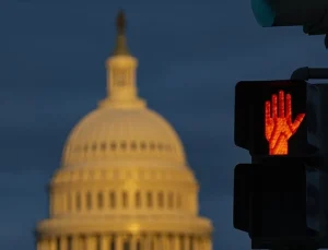 ABD’de hükümet kapalı! Geçici bütçe tasarısına onay çıkmadı
