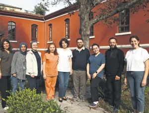 Taburcu olanların bile ayrılmak istemediği yer! Hastalara aile sıcaklığında bir ortam sunuyor