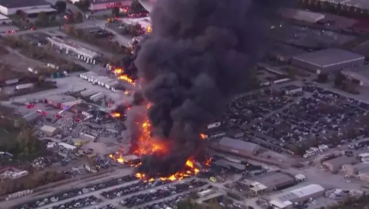 ABD’de kargo uçağı düştü: 7 ölü, 11 yaralı