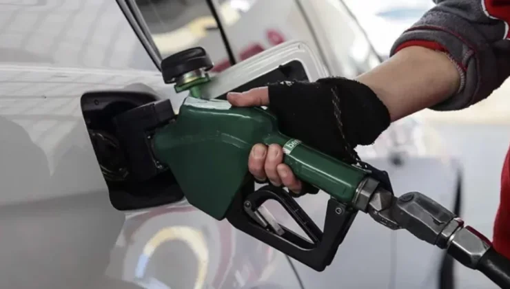 Hem benzin hem de motorine indirim