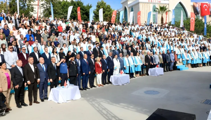 Bakan Memişoğlu ALKÜ 2025–2026 Akademik Yılı Açılış Törenine Katıldı