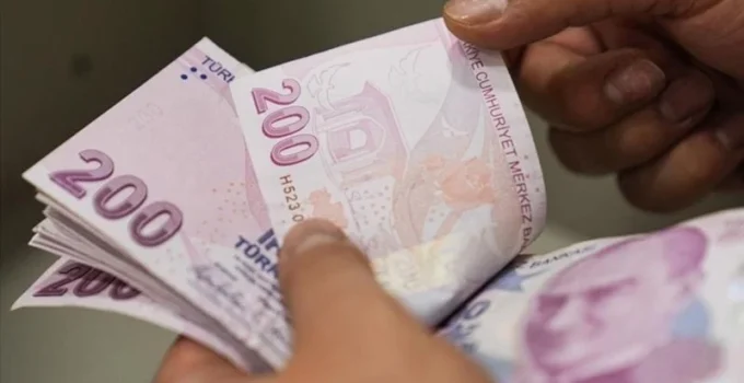 28 bin 75 liralık asgari ücret Resmi Gazete’de yer alarak resmileşti