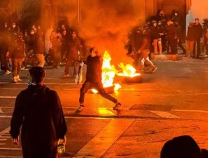 İran’da gösterilerde ölenlerin sayısı 2 bin 500’ü aştı