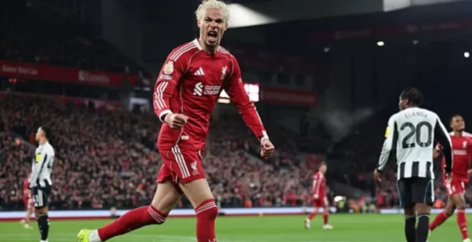 Liverpool, sahasında Newcastle United’ı mağlup etti