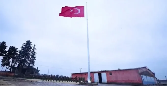 Suriye sınırında alçak saldırı: Türk bayrağına saldırılan alan sınırlar içerisine alındı