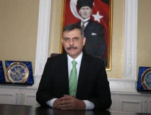 Yeni İçişleri Bakanı Mustafa Çiftçi: Erzurum’da sokak köpeği sorununu çözen valiydi