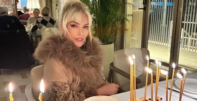 Ajda Pekkan 80. yaş gününü kutladı