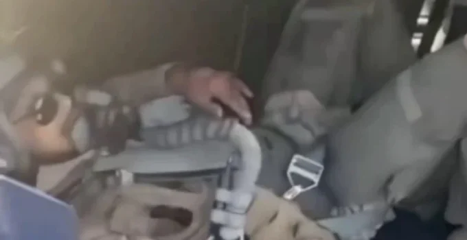 ABD savaş uçağı Kuveyt’te düşürüldü: Pilot paraşütle sağ kurtuldu