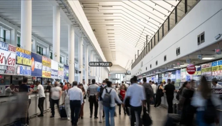 Ramazan Bayramı’nın ara tatille birleşmesi talebi artırdı! 12 bin ek otobüs bileti satışa sunulacak