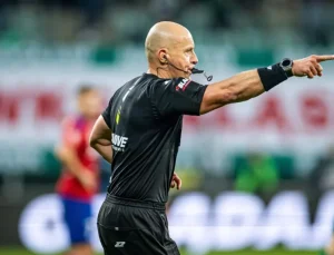 Liverpool-Galatasaray maçının hakemi açıklandı